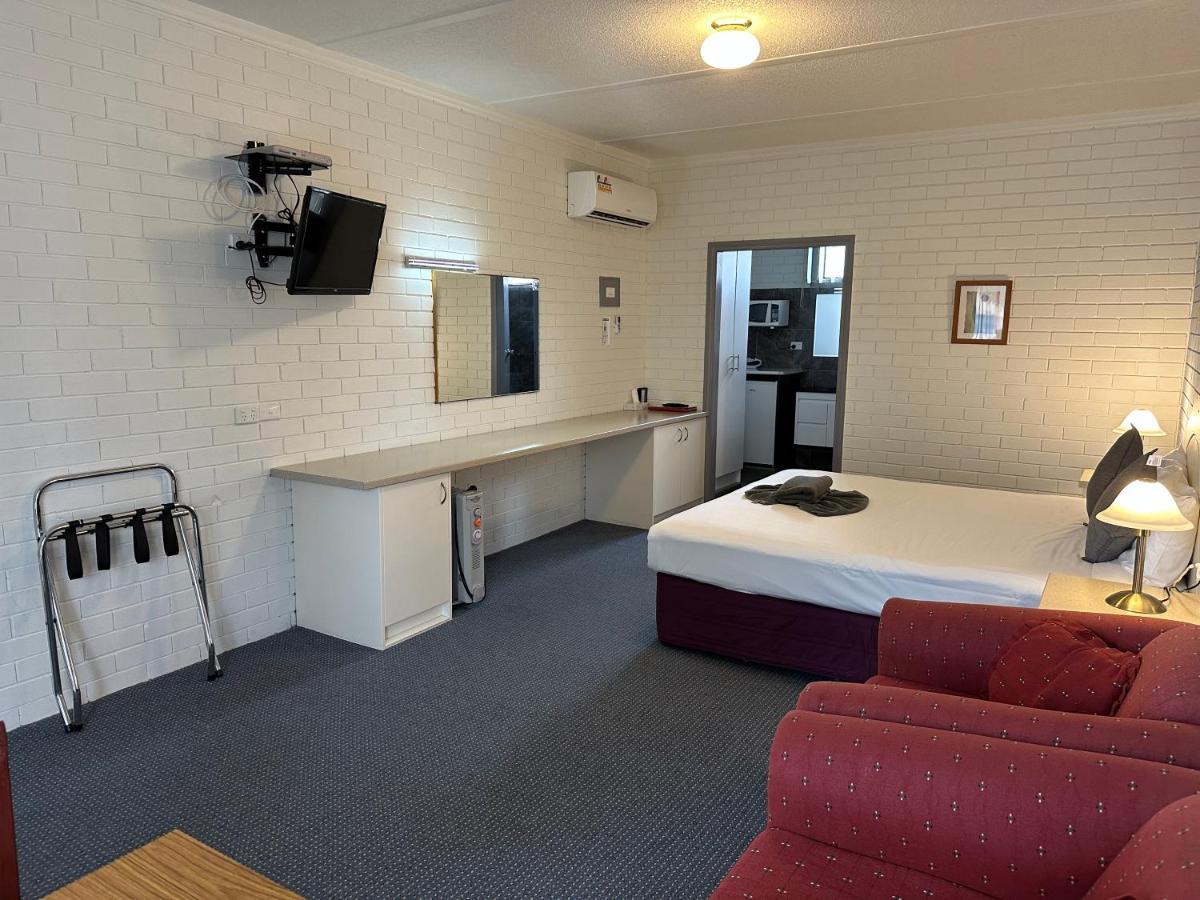 Statesman Motor Inn Ararat Eksteriør billede